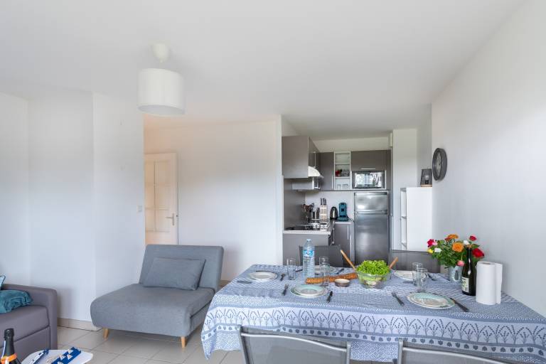 Rental apartment with heated pool, garden & sauna — photo 3