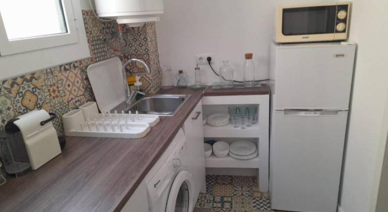 Apartment with 2 rooms for 6 persons — photo 4