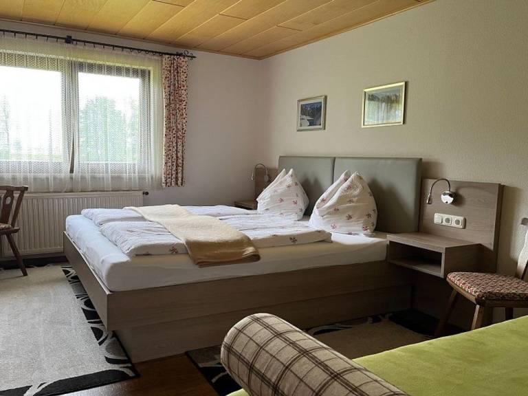 Privatzimmer in Gemeinde Gosau f&uuml;r max. 3 Personen