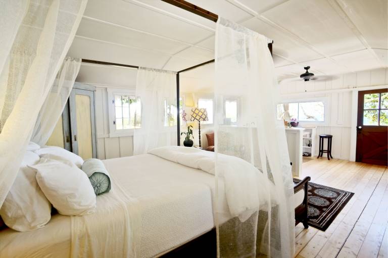 Cabin  Hawi