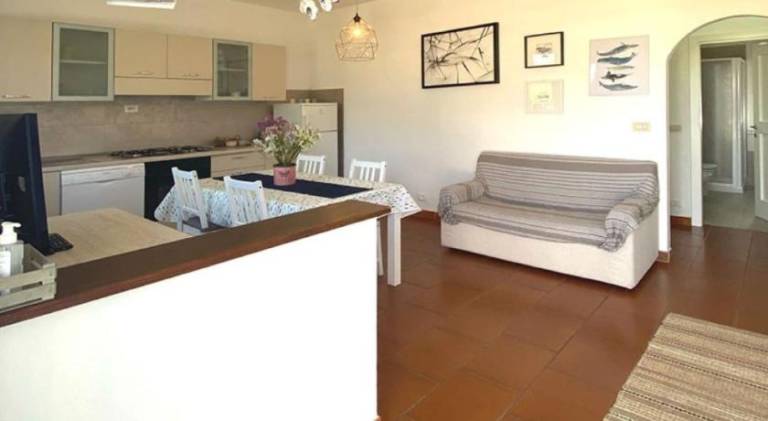 Rental apartment with 2 rooms for 5 persons — photo 3