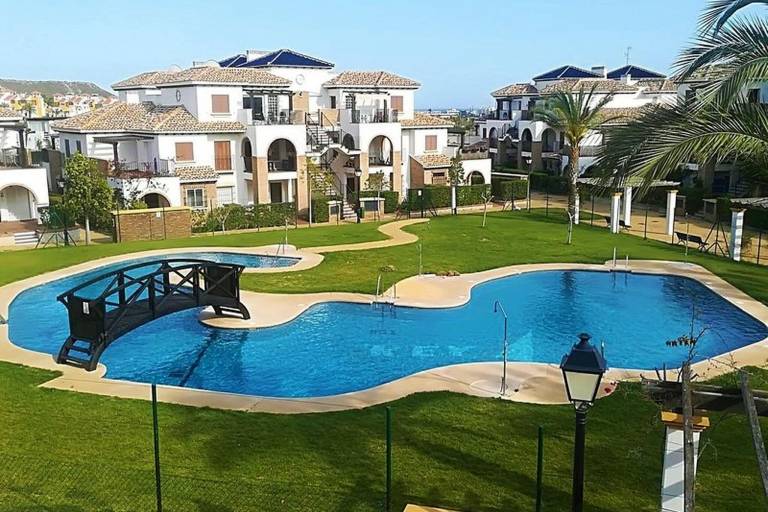 House with pool, terrace & garden | Sea view in Playas