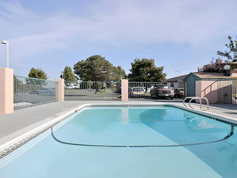 Peach City Inn Marysville- Yuba City — photo 2
