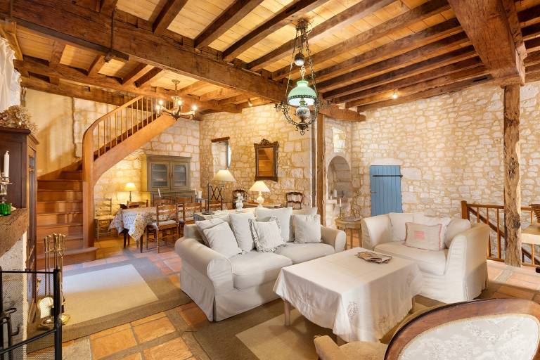 Vacation home with terrace | City view in Bergerac