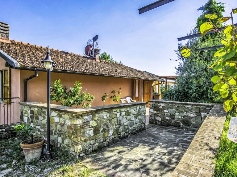 Pleasant house with grill, patio & private pool | Nature view | Pet-friendly — photo 2
