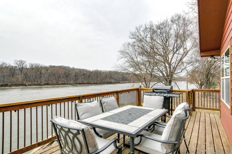 Cabin Pella