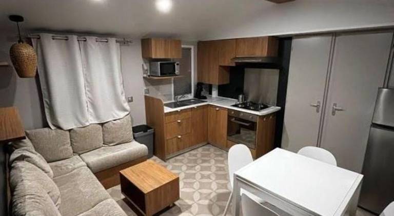 House with 2 rooms for 4 persons — photo 2