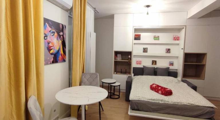 Rental apartment with patio — photo 5
