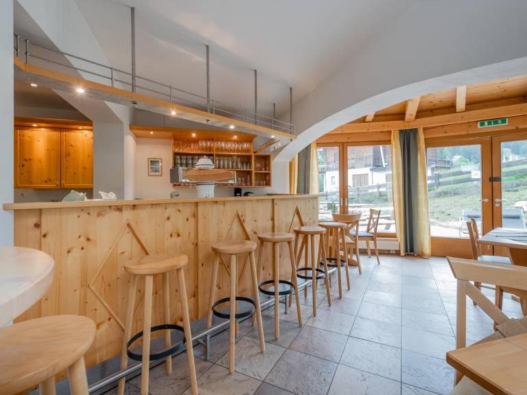 Fully equipped nice chalet with sauna & patio | Close to the ski | Pets allowed — photo 4