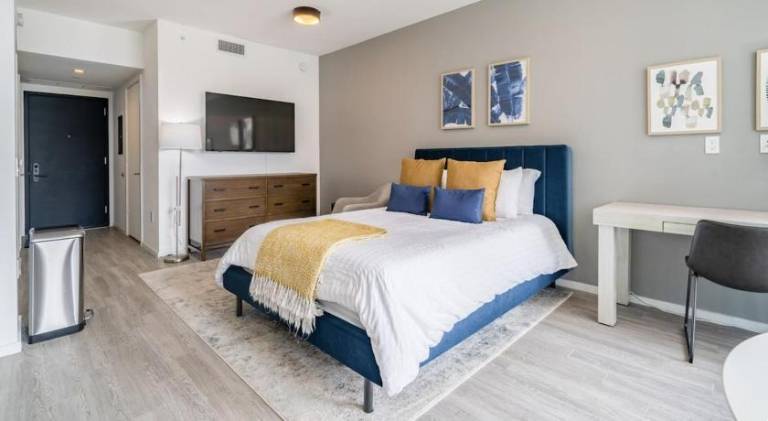 Lovely holiday apartment | Close to Bayside Marketplace | Dogs allowed in Miami, FL