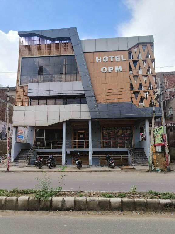 Hotel OPM