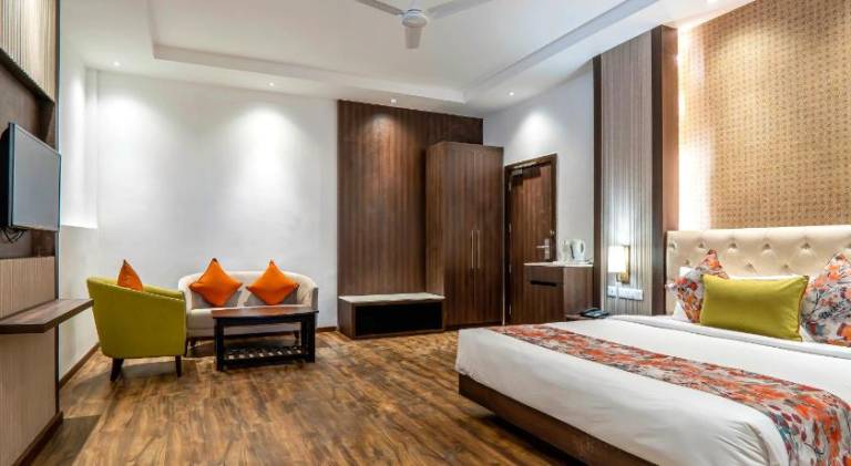 Hotel Le ROI Lake View Koti — photo 2