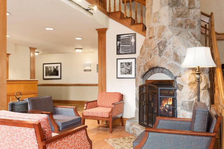 Country Inn & Suites by Radisson, Lincoln North Hotel and Conference Center, NE in Lincoln, NE