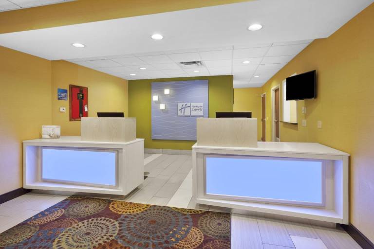 Holiday Inn Express Hotel & Suites Circleville By IHG — photo 5