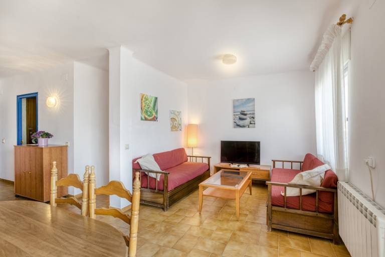 Apartment 'Mediterranean View 2-1' close to the Beach with Balcony & Wi-Fi — photo 4