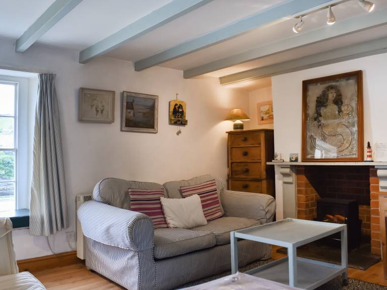 Cottage with BBQ, yard & terrace | River view — photo 4
