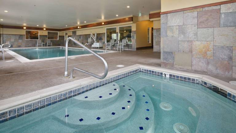 Best Western Plus Ellensburg Hotel — photo 2