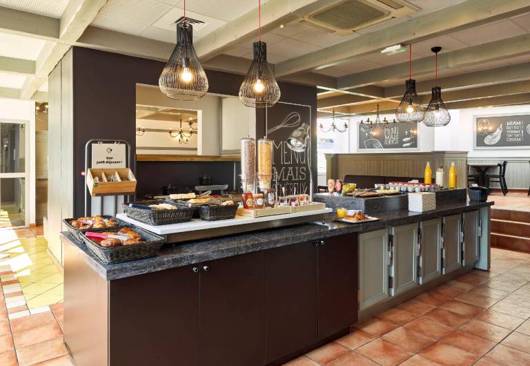 B&B HOTEL Orly Rungis Aeroport 3 etoiles — photo 2