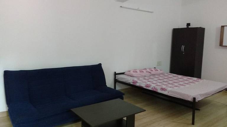 Rental apartment with garden — photo 2