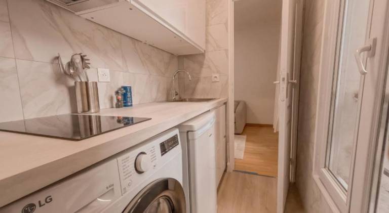 Holiday apartment with 2 rooms for 7 persons — photo 2