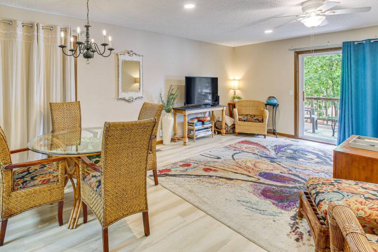 Lake Desoto Townhome: Swim Dock, Pets Welcome! — photo 2