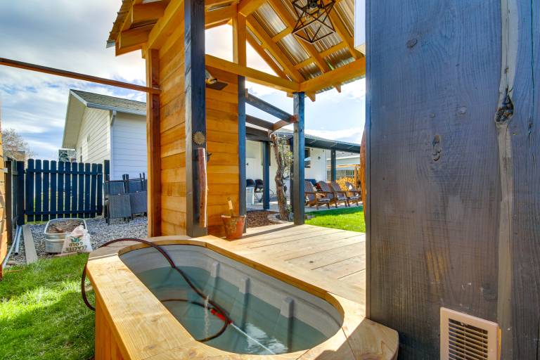 12 Mi to Bozeman: Duplex w/ Sauna & Yard — photo 3