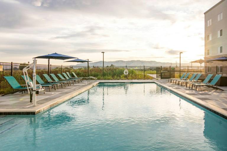 Residence Inn by Marriott San Jose North/Silicon Valley — photo 2
