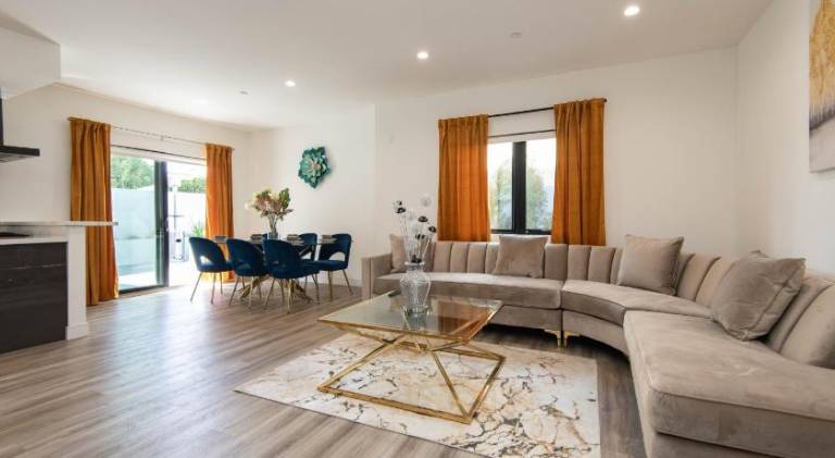 151 m² Apartment mit Hotelservice