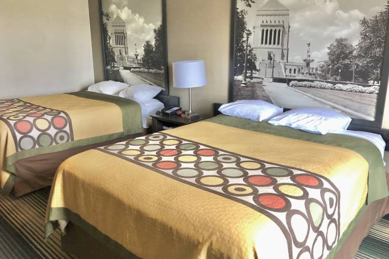 Super 8 by Wyndham Indianapolis South