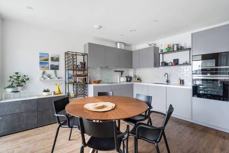Apartment Poplar