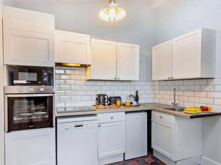 Wonderful cottage with grill & garden | Water view | Dogs allowed — photo 4