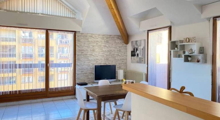 Apartment with 1 room for 4 persons — photo 3