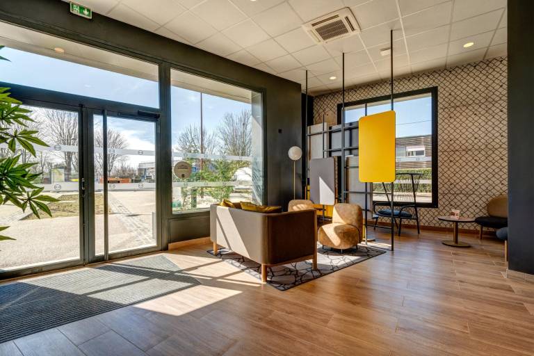 B&B HOTEL Bois d'Arcy Saint Quentin en Yvelines — photo 4