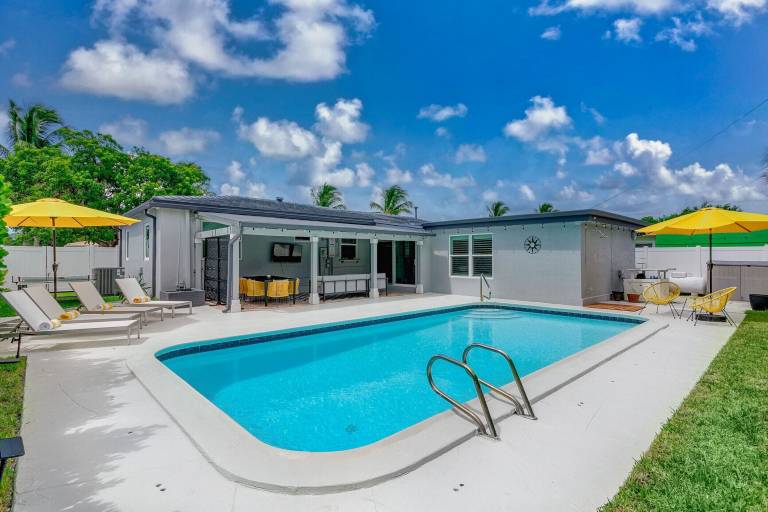 House West Palm Beach