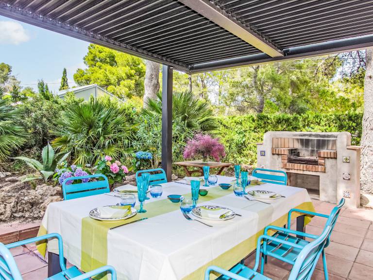 Fully equipped big house with terrace, grill & garden | Beach nearby | Dogs allowed — photo 3