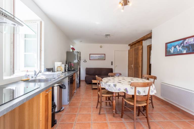 50 m² ground-floor apartment with mountain view, private terrace and Wi-Fi — photo 2