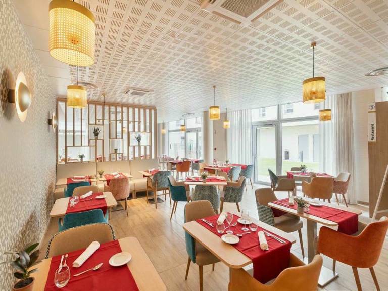 Zenao Appart'hotels Montreuil in Bobigny