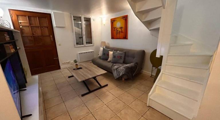 Rental apartment with 1 room for 2 persons in Bagnolet