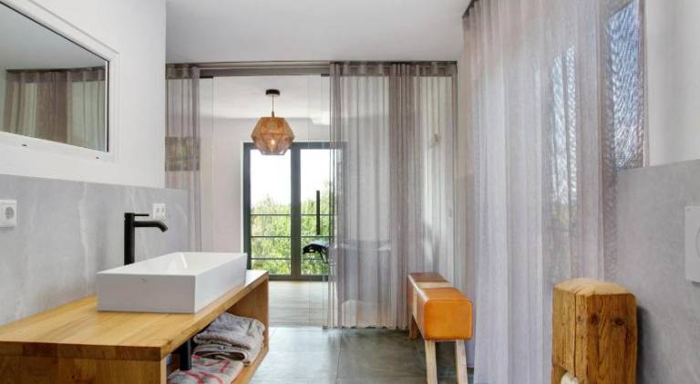 Spacious vacation home | Dogs allowed — photo 2