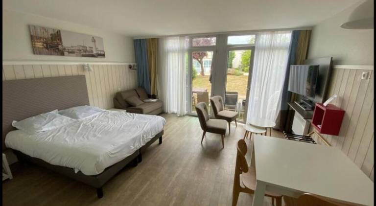 Serviced apartment with garden, terrace & sauna | Dogs allowed — photo 2