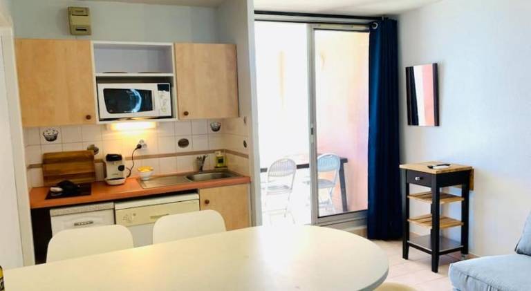 Rental apartment with pool — photo 5