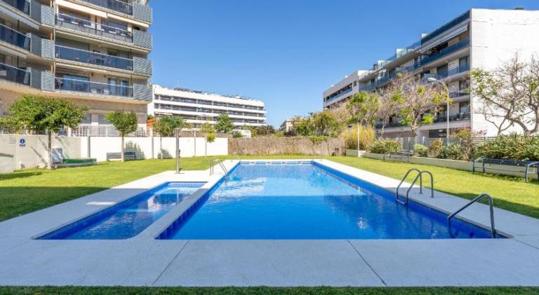 Apartment with pool | Next to the beach | Pets allowed in Cambrils