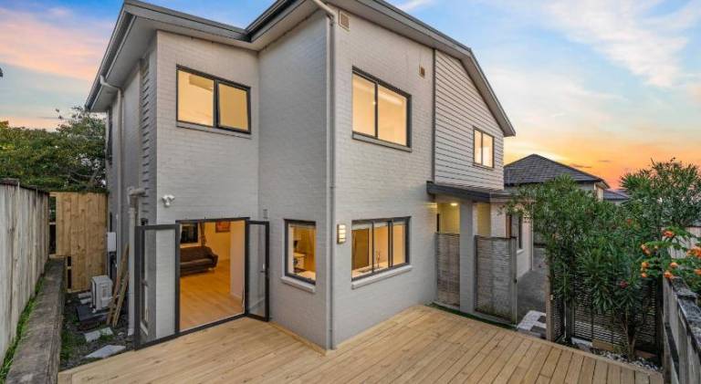 Big 5 bedrooms house with Prime location — photo 5