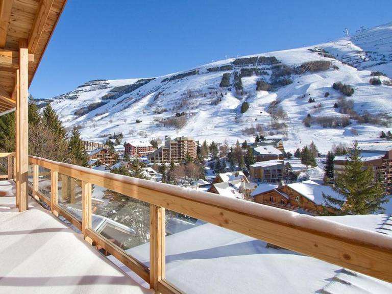 Fully equipped beautiful chalet with jacuzzi & sauna | Mountain view | Close to the ski | Pet-friendly — photo 4