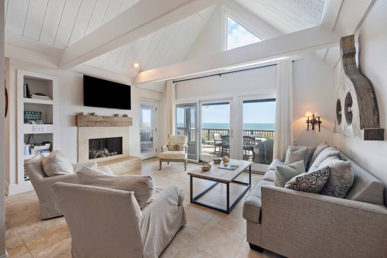 AMAZING Ocean Front View Popular 3BR Seascape Condo