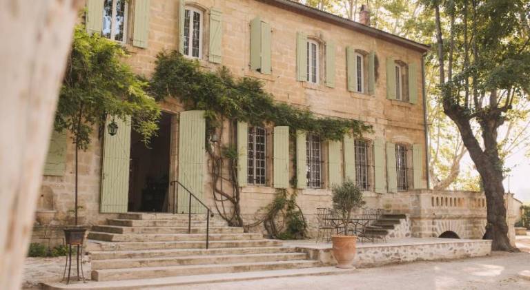 Auberge de la Treille - Chambres d'Hotes in Avignon