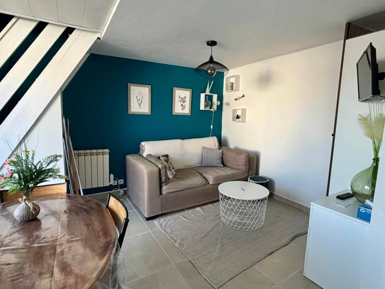 House with 2 rooms for 4 persons — photo 4