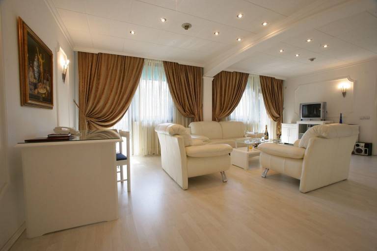 Hotel Novi Sad — photo 2