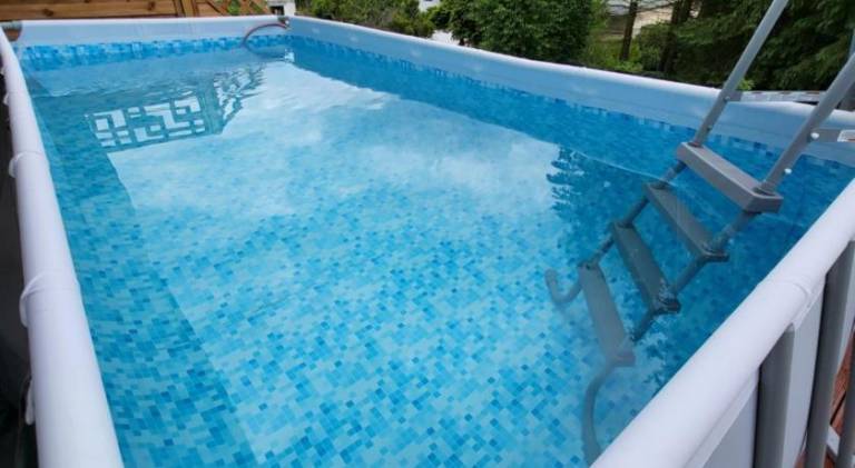 Holiday apartment with pool, jacuzzi & terrace — photo 3