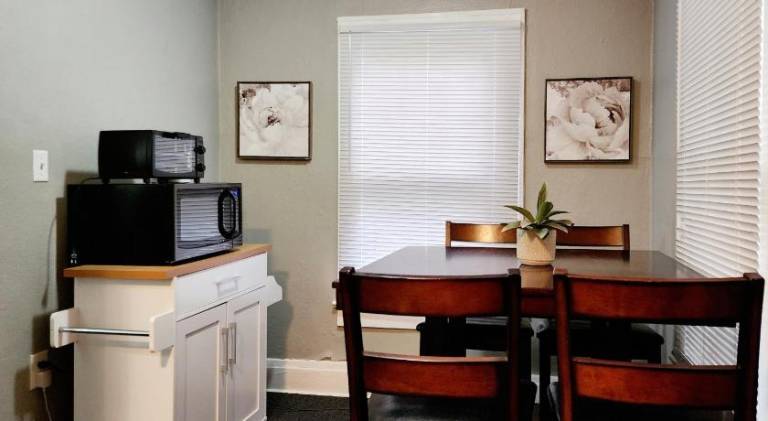 Apartment with 2 rooms for 4 persons — photo 4